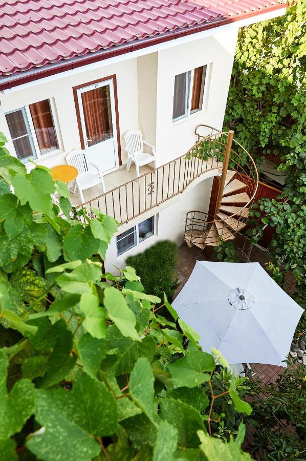 Marco Club Hotel Gagra Kültér fotó