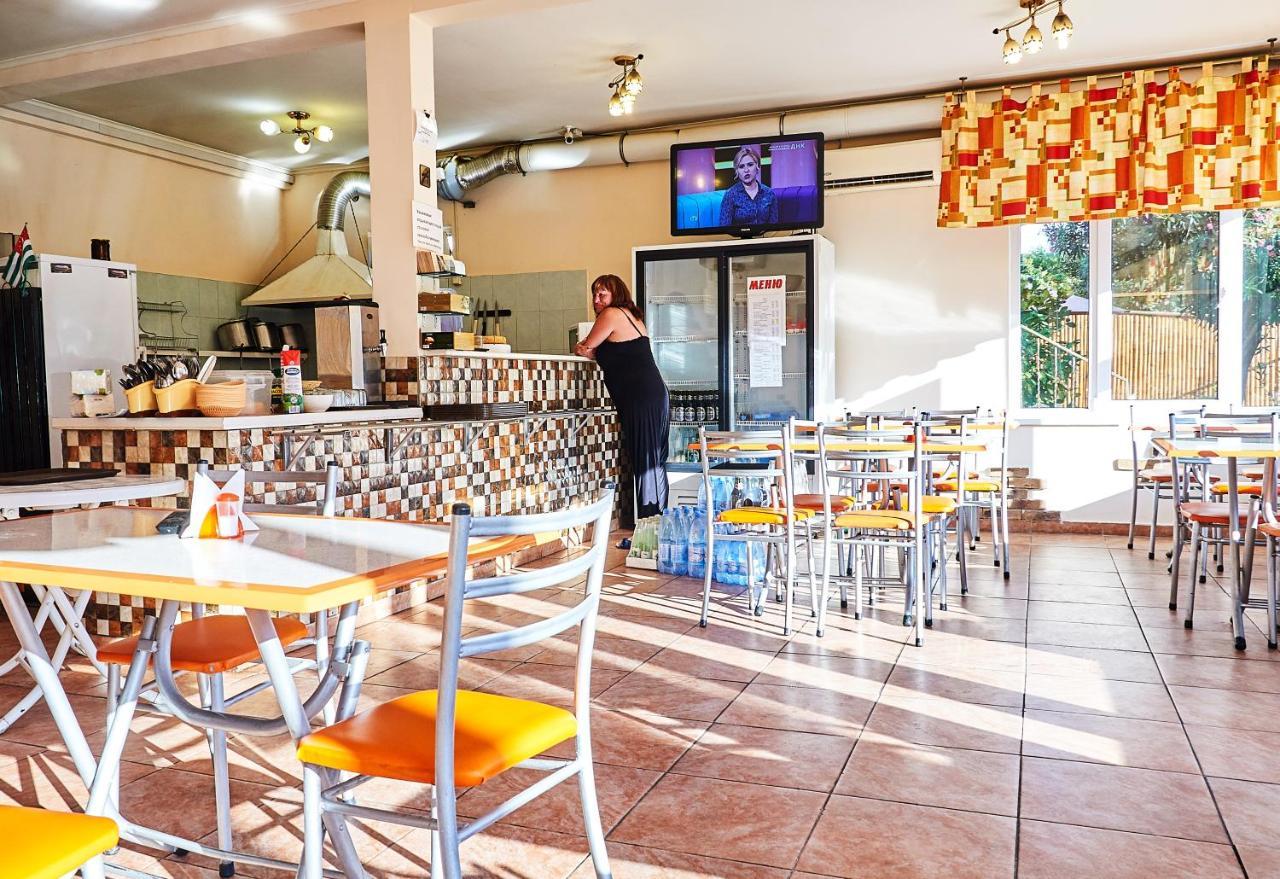 Marco Club Hotel Gagra Kültér fotó
