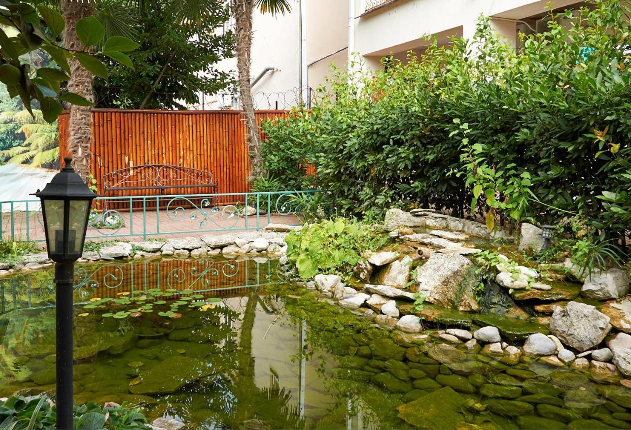 Marco Club Hotel Gagra Kültér fotó